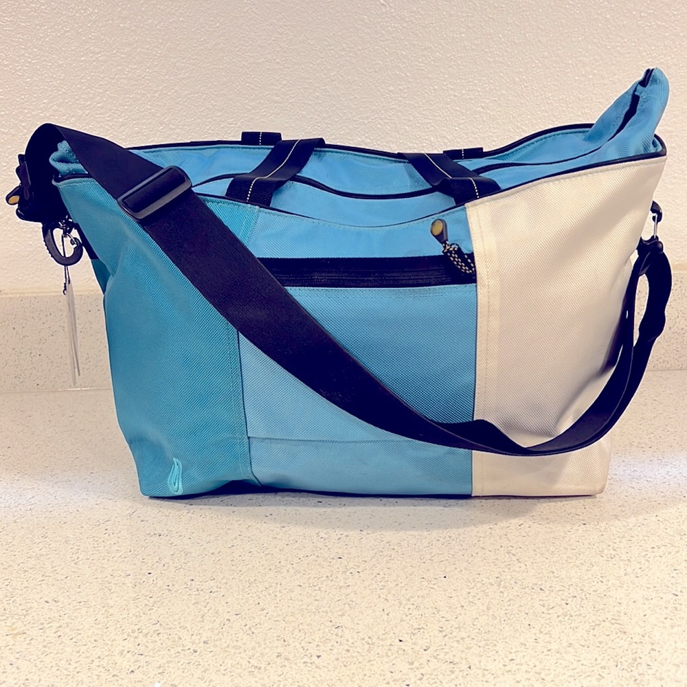 Timbuktu 2 XL Blue & White Cargo Tote with Shoulder Strap